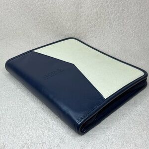 Abound by Marriott Canvas/Leather Concierge Organizer Folder Binder Navy/Cream